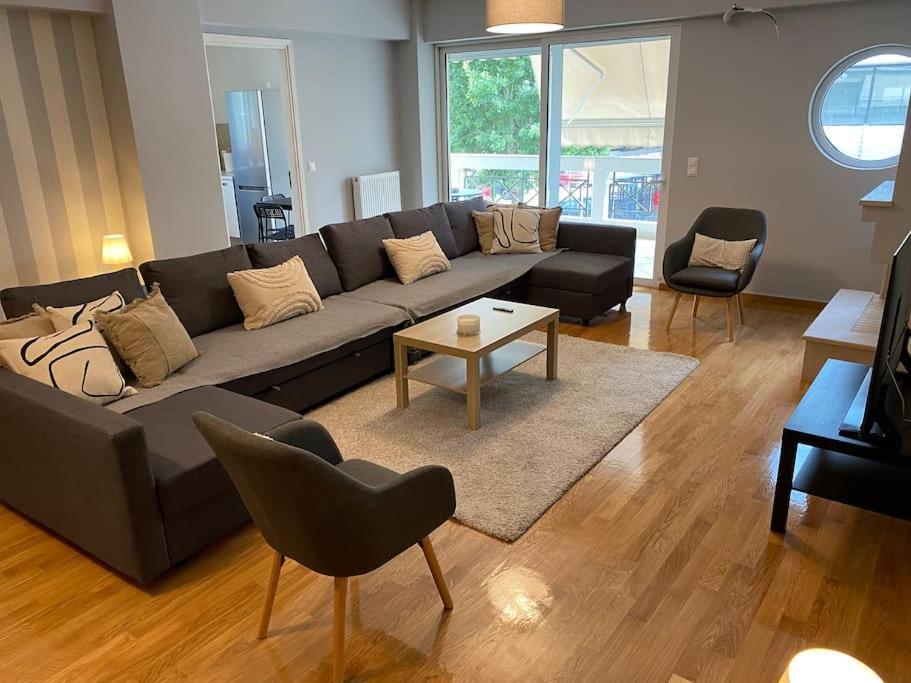 Classy 3Br With 2 Bathrooms Apartment In Marousi Athene Buitenkant foto
