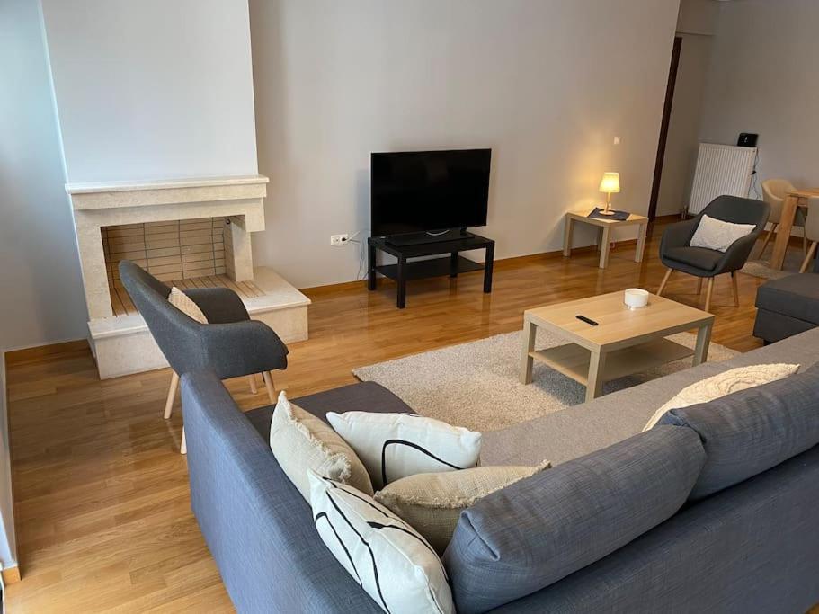 Classy 3Br With 2 Bathrooms Apartment In Marousi Athene Buitenkant foto