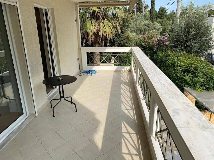 Classy 3Br With 2 Bathrooms Apartment In Marousi Athene Buitenkant foto